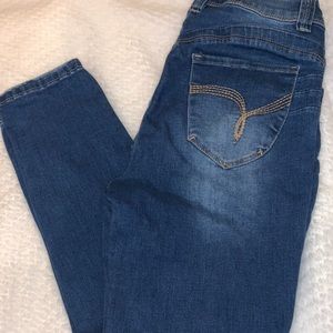 FASHIONOVA JEANS
